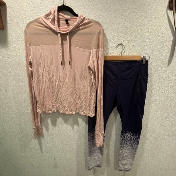 CALIA Purple Leggings (M) & Giaim Pink Light Weight Hooded Shirt (M) - Set - Picture 4 of 14